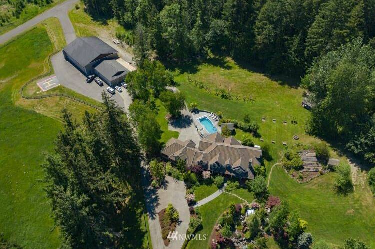 142 Acre Mountain View Estate in Eatonville aerial