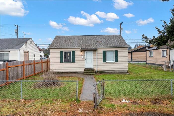 Lead image for 6815 S Pine Street Tacoma