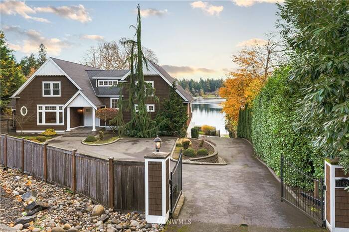 Lead image for 11621 Gravelly Lake Drive SW Lakewood