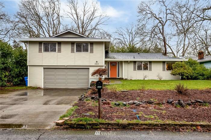 Lead image for 8402 59th Avenue SW Lakewood