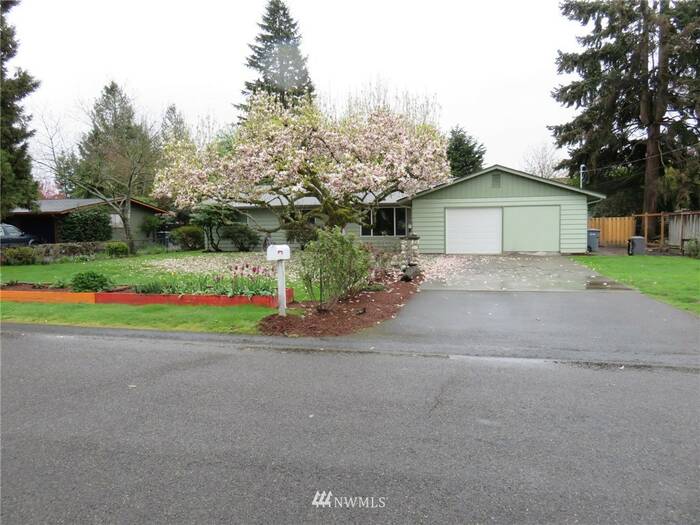 Lead image for 1528 13th Avenue NW Puyallup