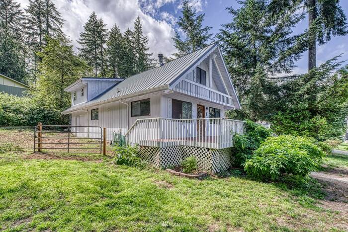 Lead image for 2612 194th Avenue SW Lakebay