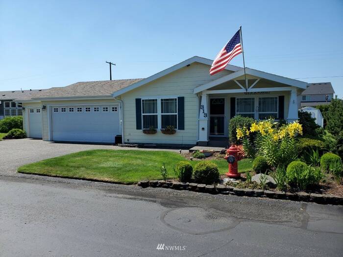 Lead image for 313 Willow Street SW Orting