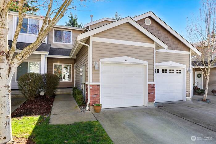 Lead image for 333 5th Street SE #12 Puyallup