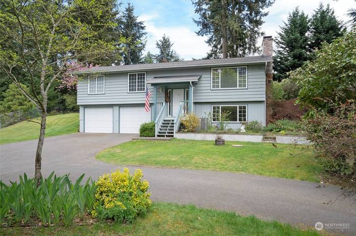 Lead image for 13021 Military Road E Puyallup